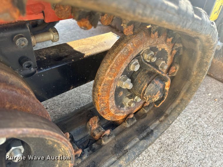 image for item OF9785 2022 Ditch Witch  SK600 compact utility loader