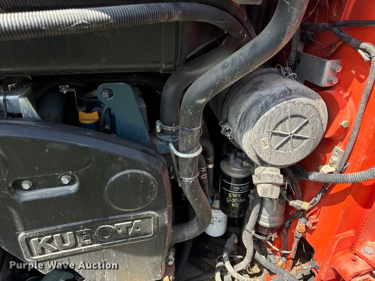 image for item OF9859 2019 Kubota SSV75 skid steer loader