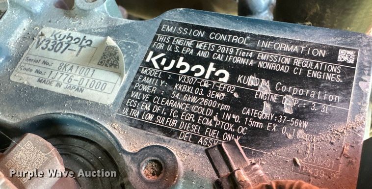 image for item OF9859 2019 Kubota SSV75 skid steer loader