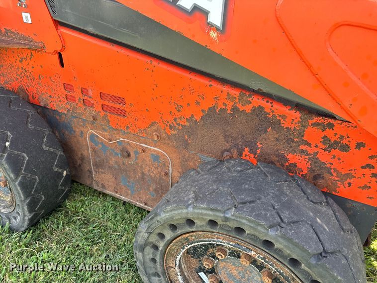 image for item OF9860 2016 Kubota SSV75 skid steer loader