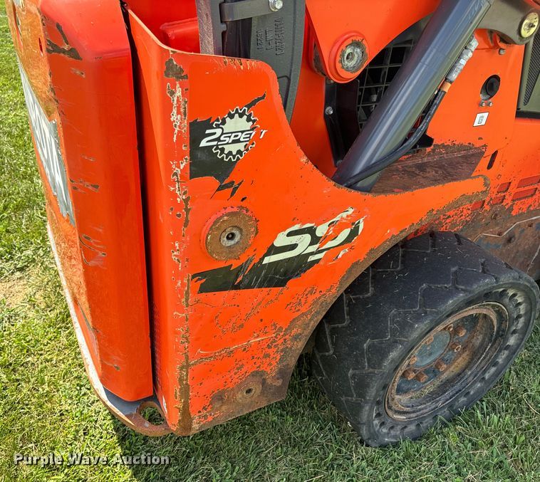 image for item OF9860 2016 Kubota SSV75 skid steer loader
