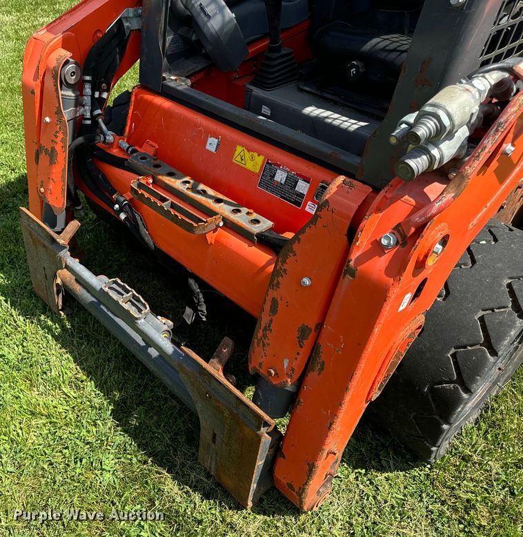 image for item OF9860 2016 Kubota SSV75 skid steer loader