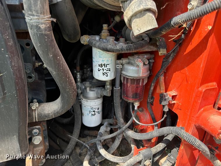 image for item OF9860 2016 Kubota SSV75 skid steer loader