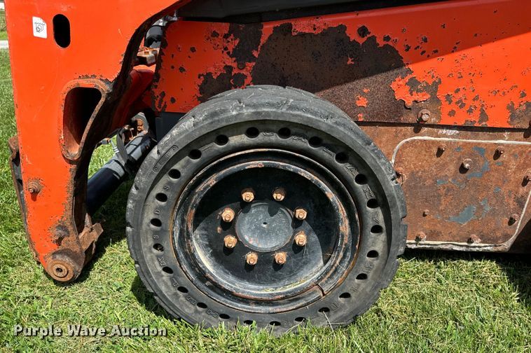 image for item OF9860 2016 Kubota SSV75 skid steer loader