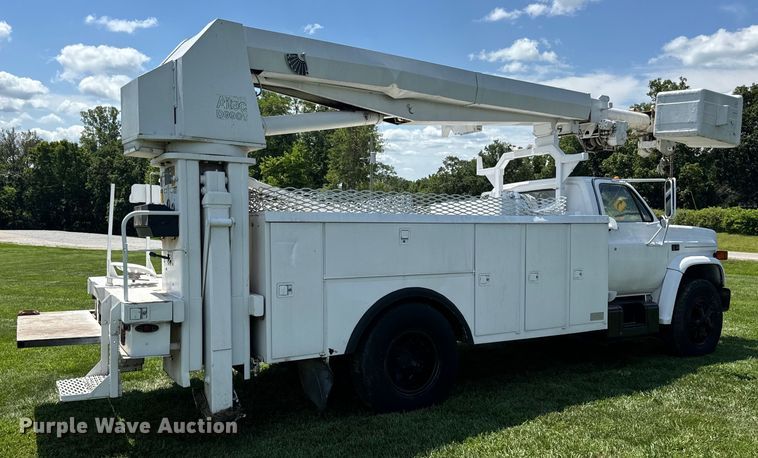 image for item OF9861 1983 Chevrolet  C70 bucket truck