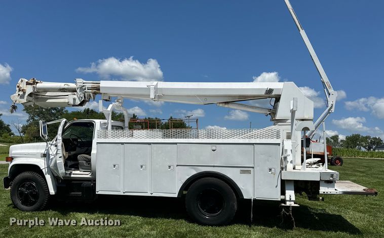image for item OF9861 1983 Chevrolet  C70 bucket truck