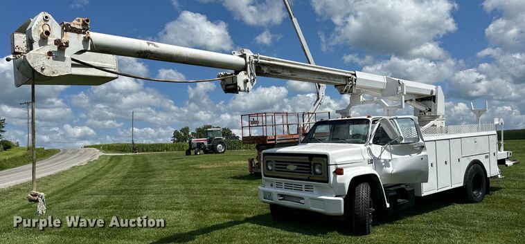 image for item OF9861 1983 Chevrolet  C70 bucket truck