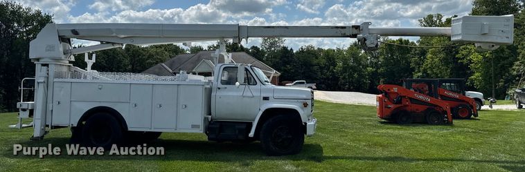 image for item OF9861 1983 Chevrolet  C70 bucket truck