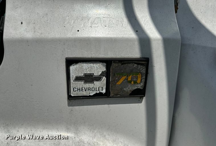 image for item OF9861 1983 Chevrolet  C70 bucket truck