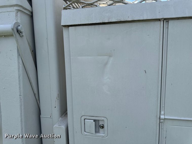 image for item OF9861 1983 Chevrolet  C70 bucket truck