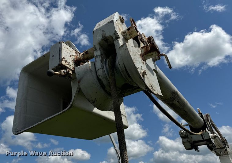 image for item OF9861 1983 Chevrolet  C70 bucket truck