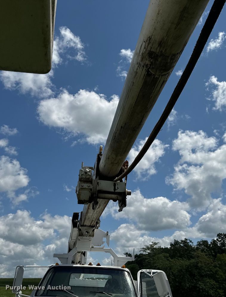 image for item OF9861 1983 Chevrolet  C70 bucket truck