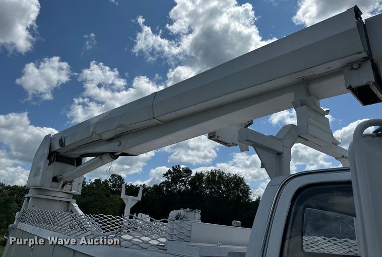 image for item OF9861 1983 Chevrolet  C70 bucket truck