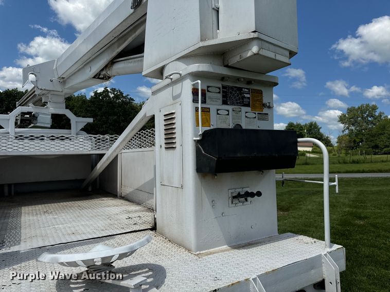 image for item OF9861 1983 Chevrolet  C70 bucket truck