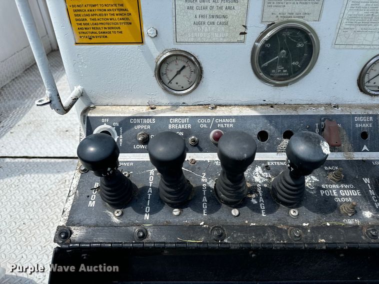 image for item OF9861 1983 Chevrolet  C70 bucket truck