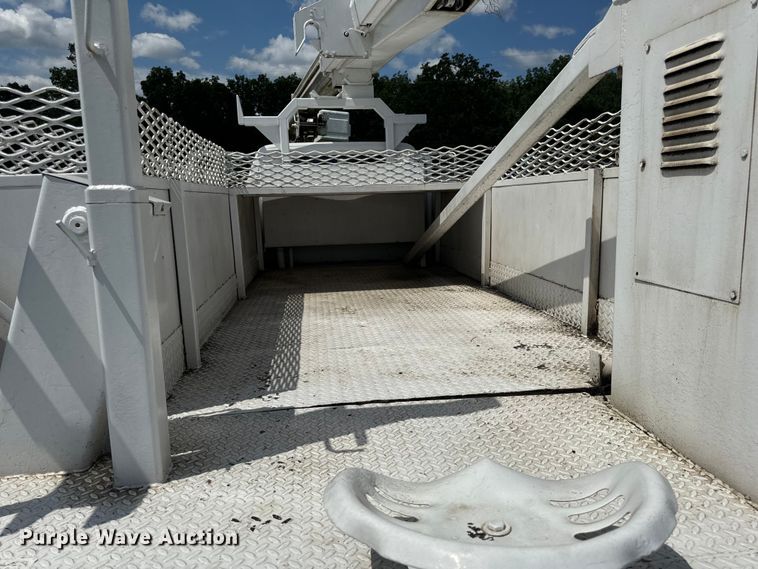 image for item OF9861 1983 Chevrolet  C70 bucket truck