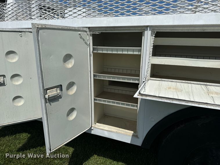 image for item OF9861 1983 Chevrolet  C70 bucket truck