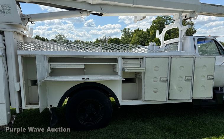 image for item OF9861 1983 Chevrolet  C70 bucket truck