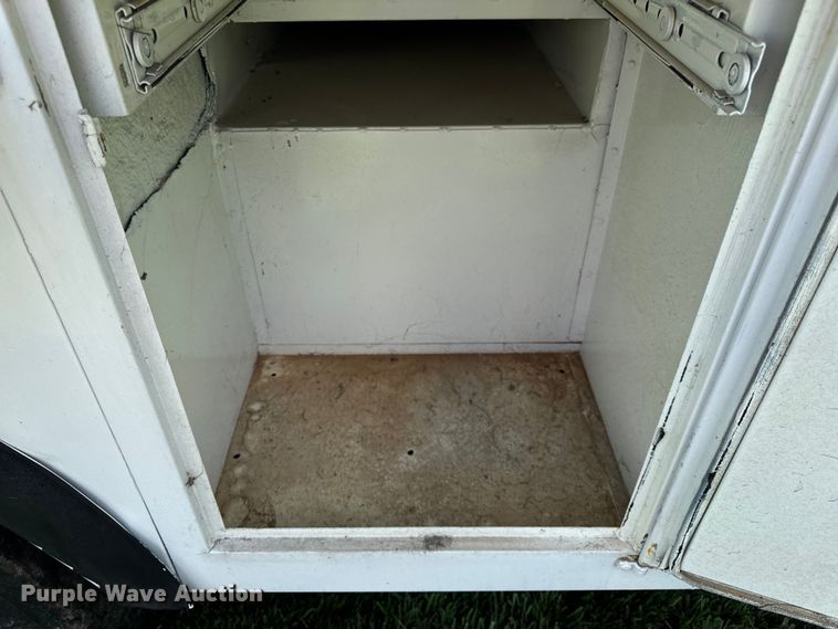 image for item OF9861 1983 Chevrolet  C70 bucket truck