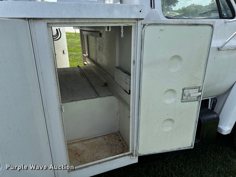 image for item OF9861 1983 Chevrolet  C70 bucket truck