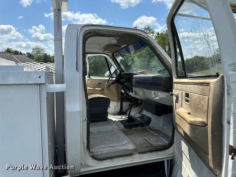 image for item OF9861 1983 Chevrolet  C70 bucket truck