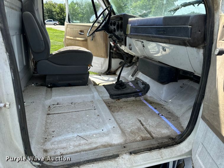 image for item OF9861 1983 Chevrolet  C70 bucket truck