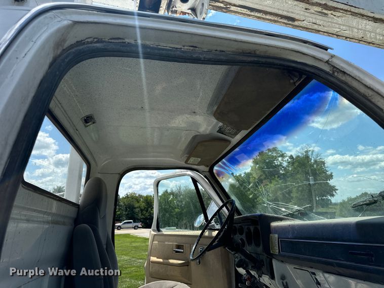 image for item OF9861 1983 Chevrolet  C70 bucket truck