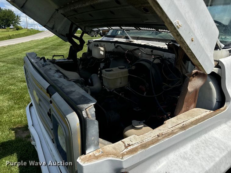 image for item OF9861 1983 Chevrolet  C70 bucket truck