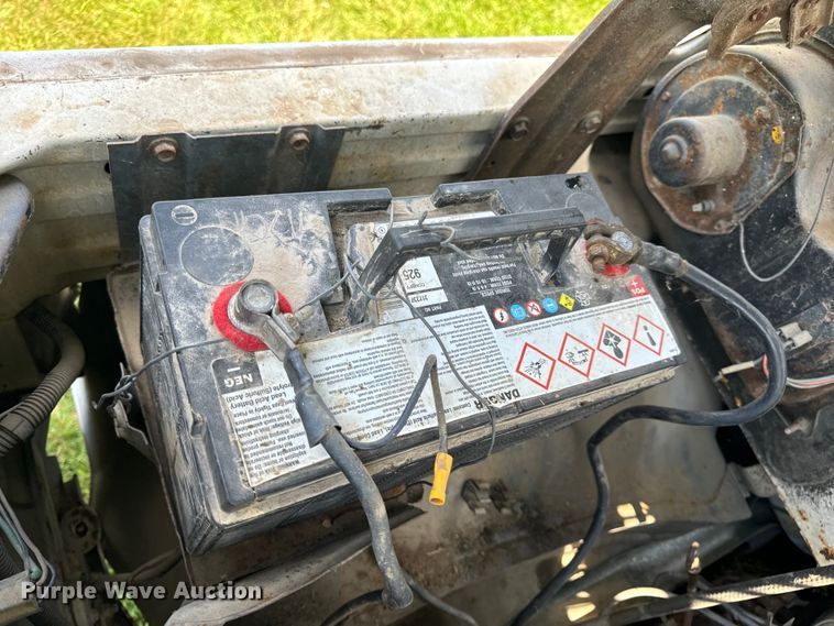 image for item OF9861 1983 Chevrolet  C70 bucket truck