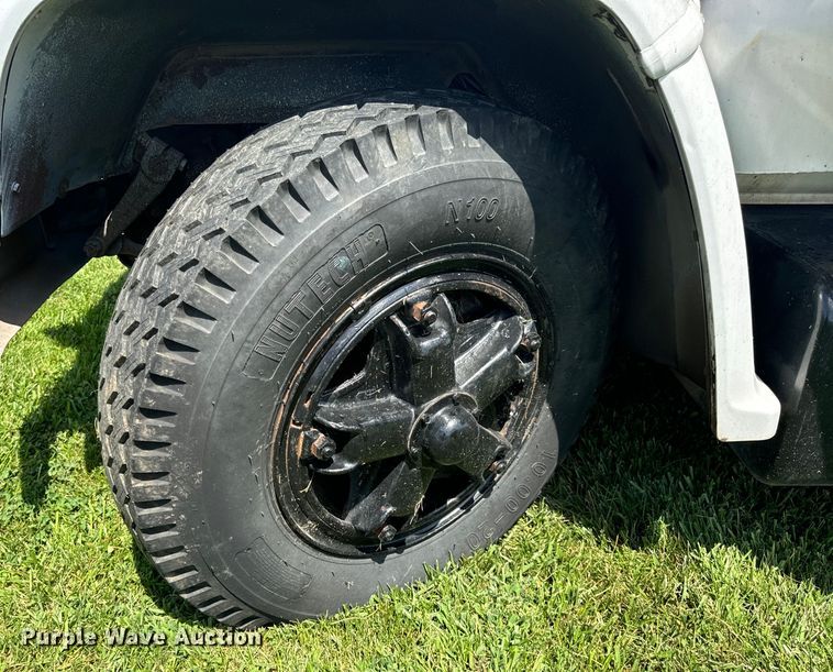 image for item OF9861 1983 Chevrolet  C70 bucket truck