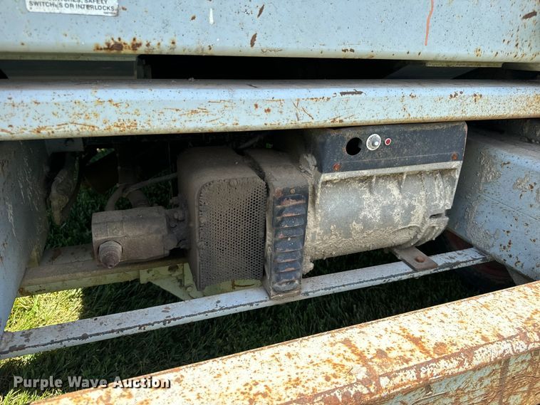 image for item OF9862 2002 SkyJack SJ8841 scissor lift