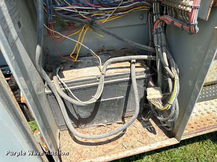 image for item OF9862 2002 SkyJack SJ8841 scissor lift