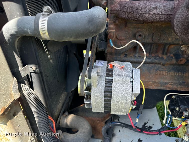 image for item OF9862 2002 SkyJack SJ8841 scissor lift