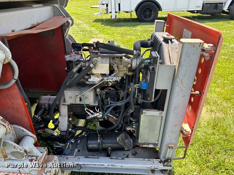 image for item OF9862 2002 SkyJack SJ8841 scissor lift