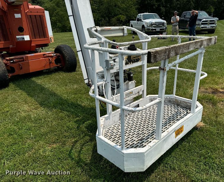 image for item OF9863 1994 Snorkelift ATB60 boom lift