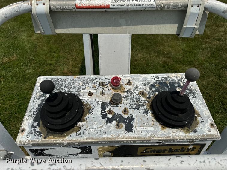 image for item OF9863 1994 Snorkelift ATB60 boom lift