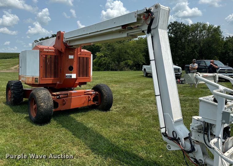 image for item OF9863 1994 Snorkelift ATB60 boom lift