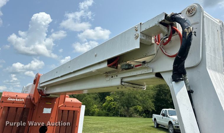 image for item OF9863 1994 Snorkelift ATB60 boom lift