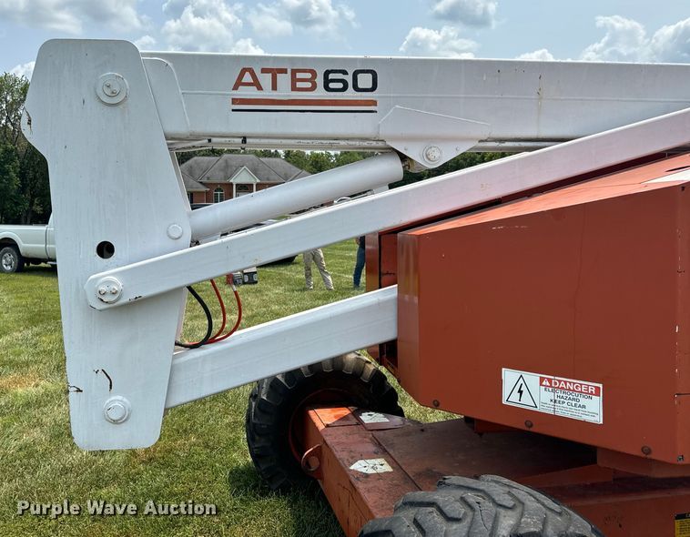 image for item OF9863 1994 Snorkelift ATB60 boom lift