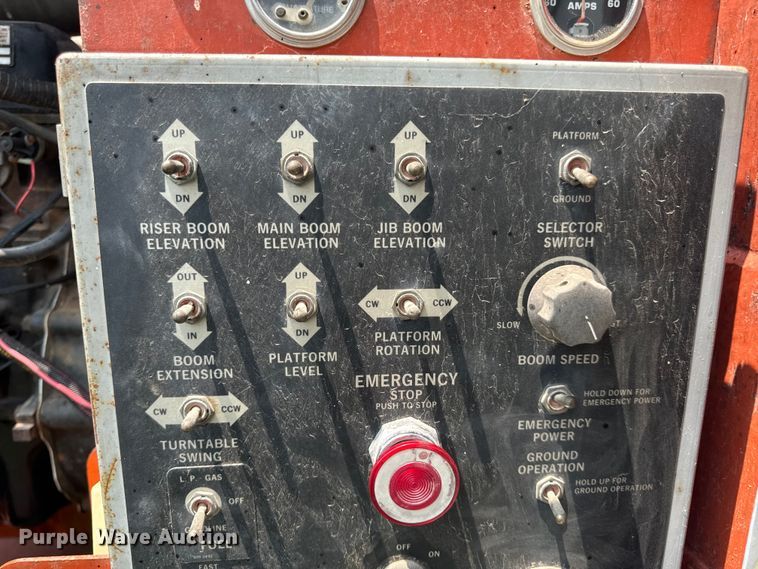 image for item OF9863 1994 Snorkelift ATB60 boom lift