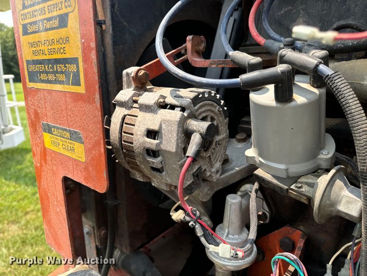 image for item OF9863 1994 Snorkelift ATB60 boom lift