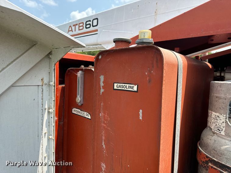 image for item OF9863 1994 Snorkelift ATB60 boom lift