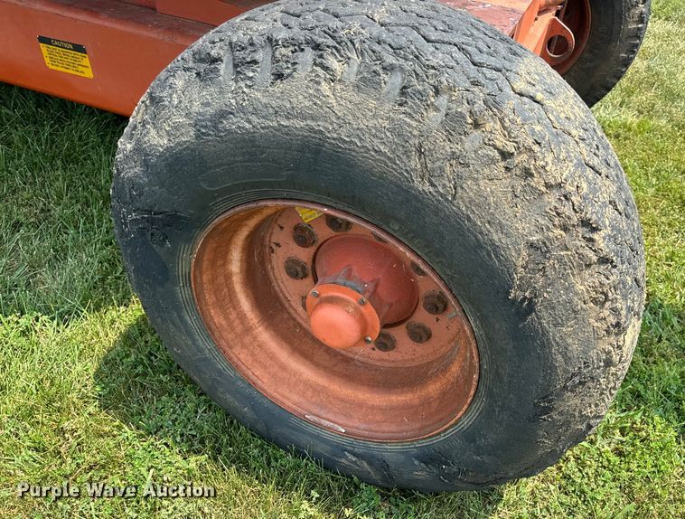 image for item OF9863 1994 Snorkelift ATB60 boom lift