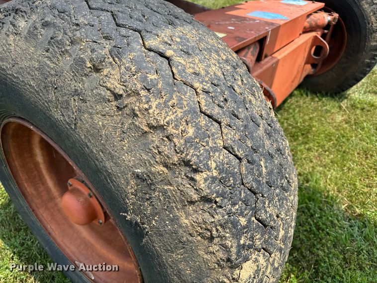 image for item OF9863 1994 Snorkelift ATB60 boom lift