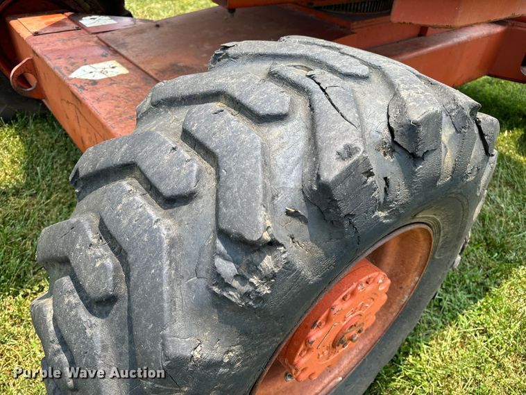 image for item OF9863 1994 Snorkelift ATB60 boom lift