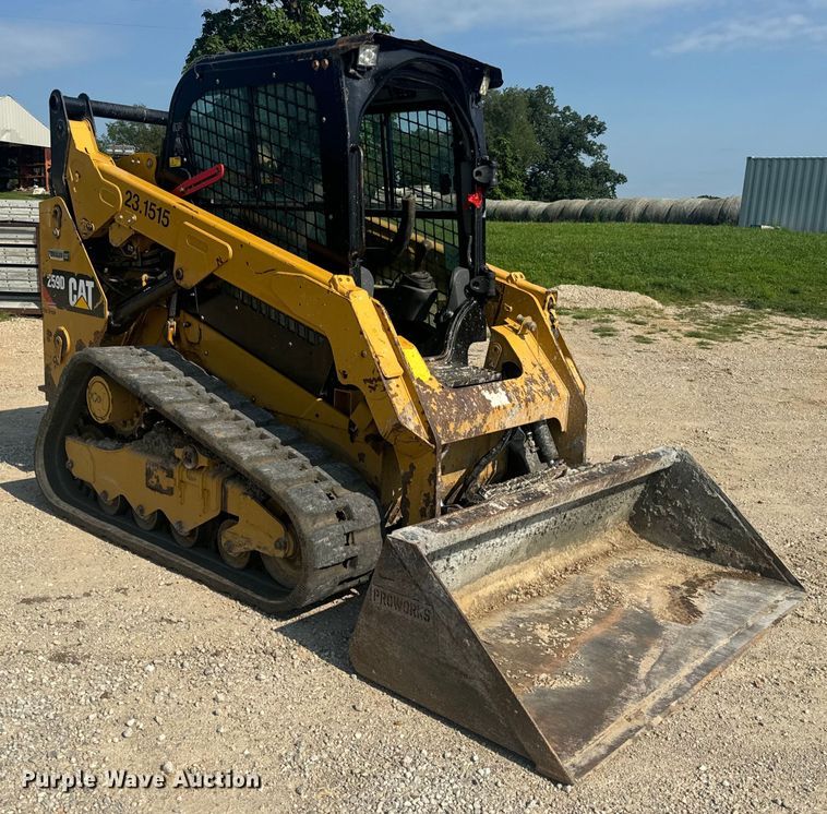 image for item OF9877 2016 Caterpillar  259D tracked skid steer loader
