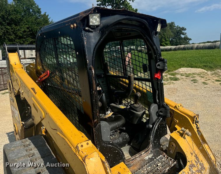 image for item OF9877 2016 Caterpillar  259D tracked skid steer loader
