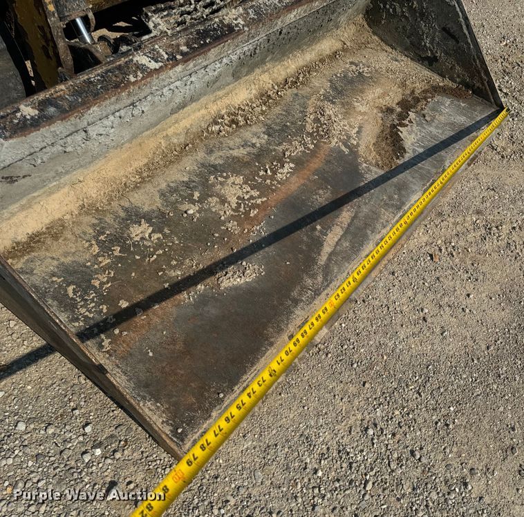 image for item OF9877 2016 Caterpillar  259D tracked skid steer loader