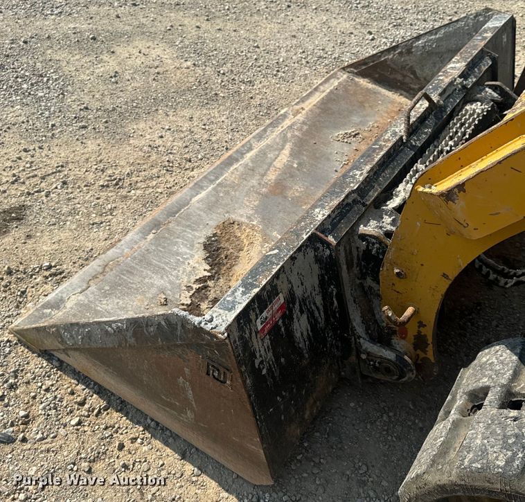 image for item OF9877 2016 Caterpillar  259D tracked skid steer loader