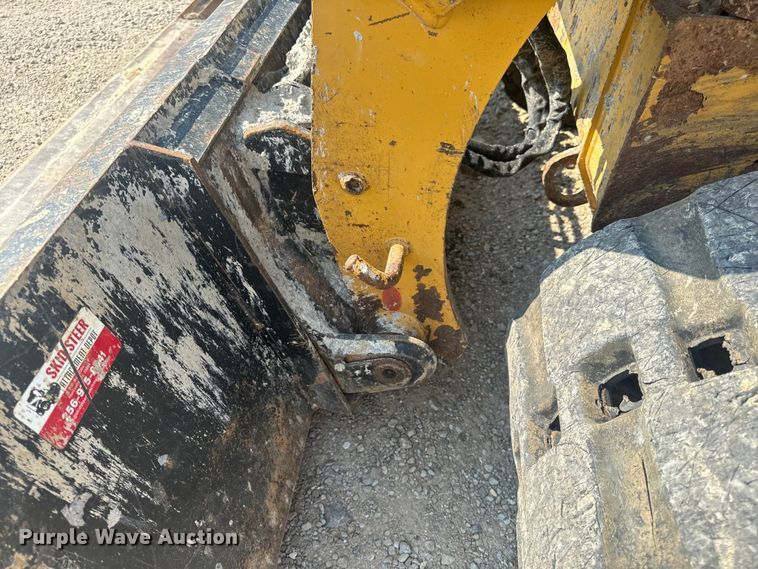 image for item OF9877 2016 Caterpillar  259D tracked skid steer loader